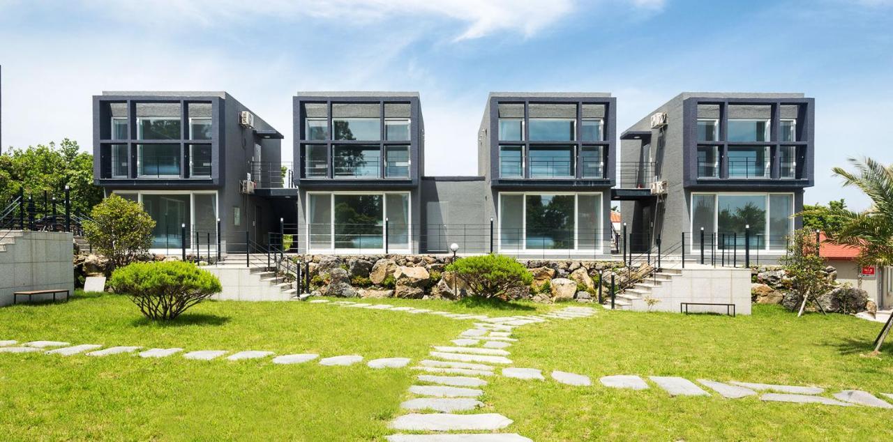 Donnaeko Pension Seogwipo Luaran gambar